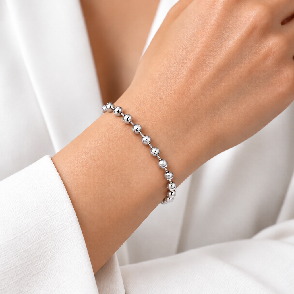 10K White Gold Diamond-Cut Moon Cut Bracelet