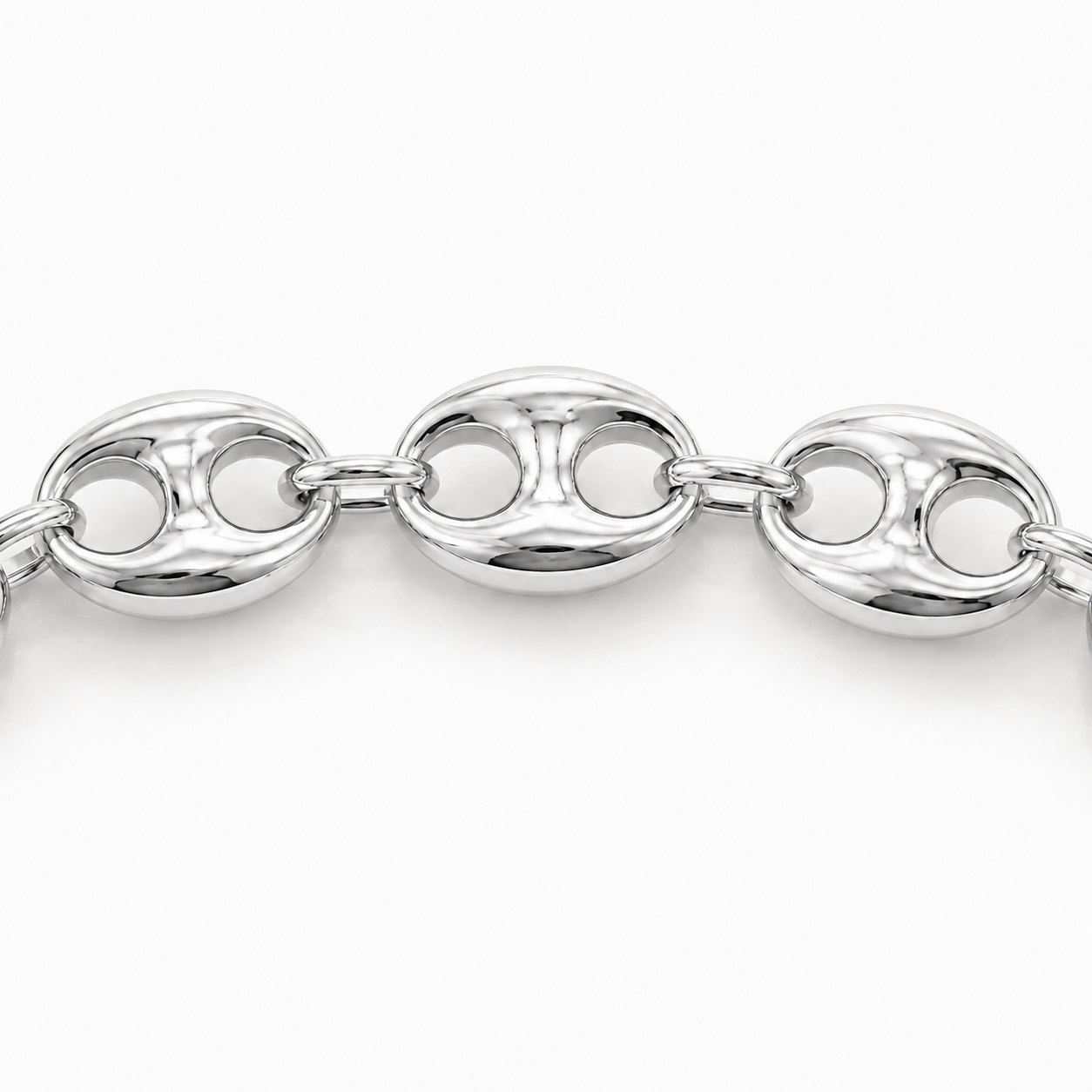 10K White Gold Hollow Puff Chain, close-up of the link detail