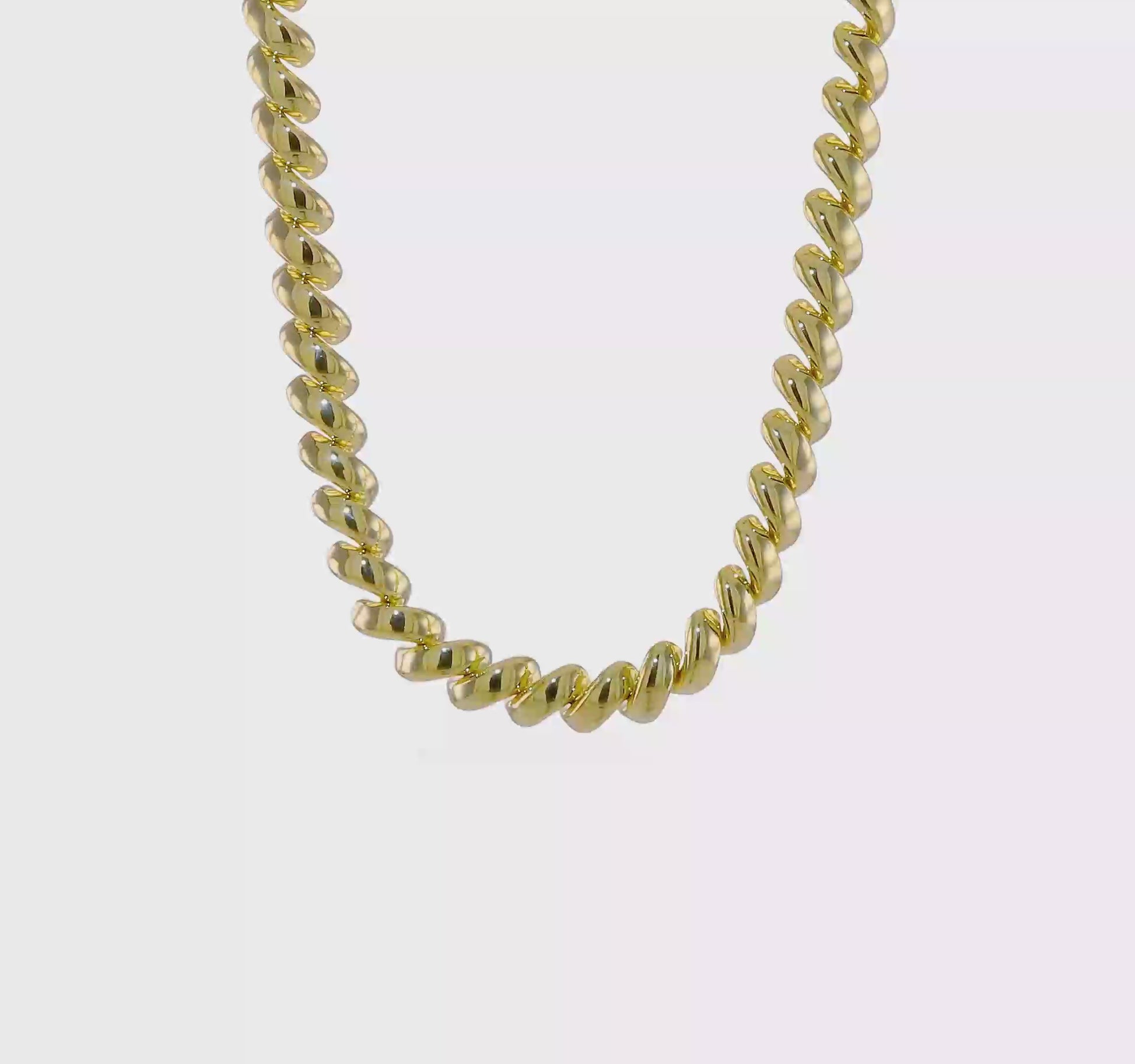 Yellow gold San Marco necklace, 10 mm, 18 inch, video
