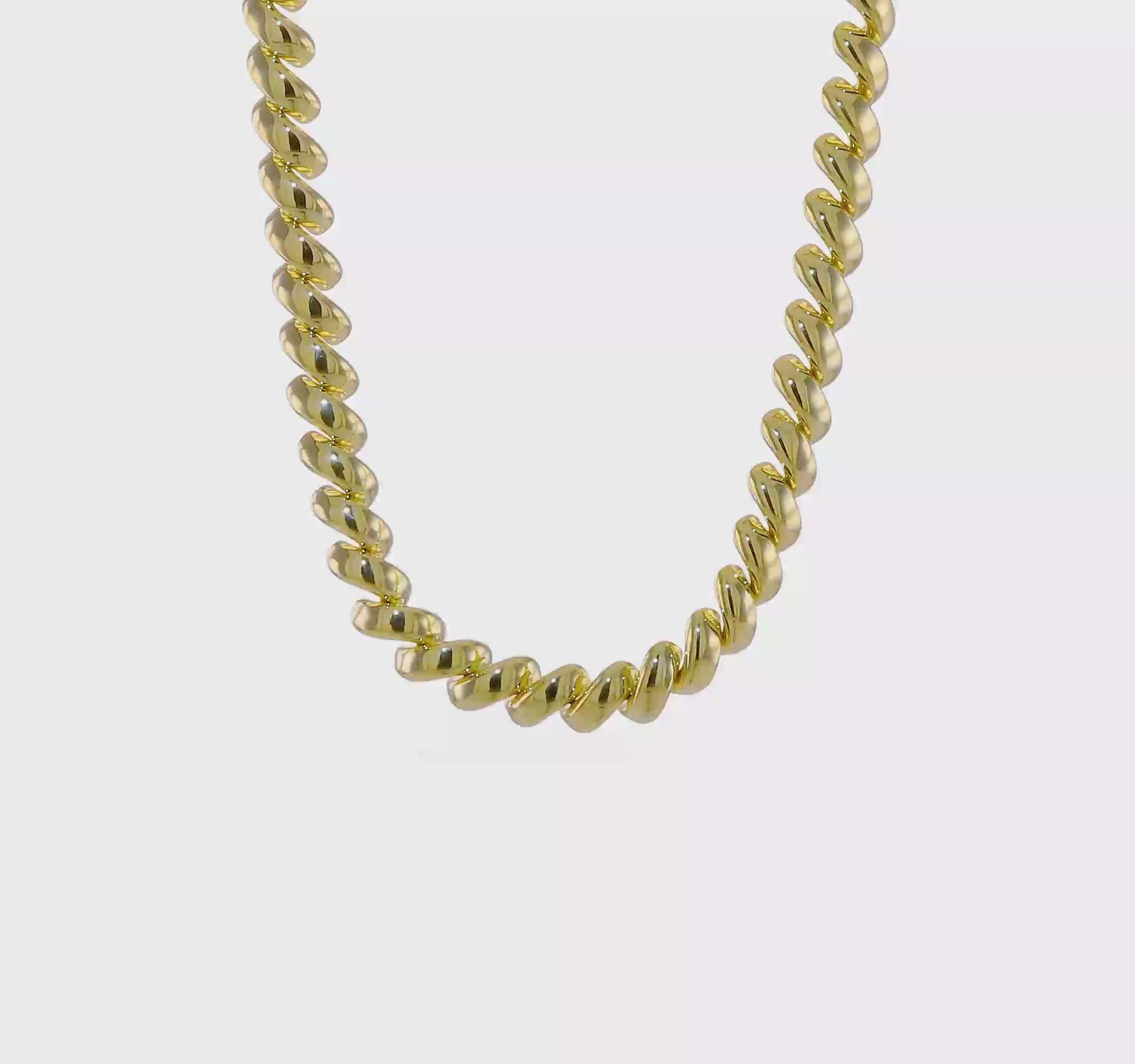 Yellow gold San Marco necklace, 10 mm, 18 inch, video