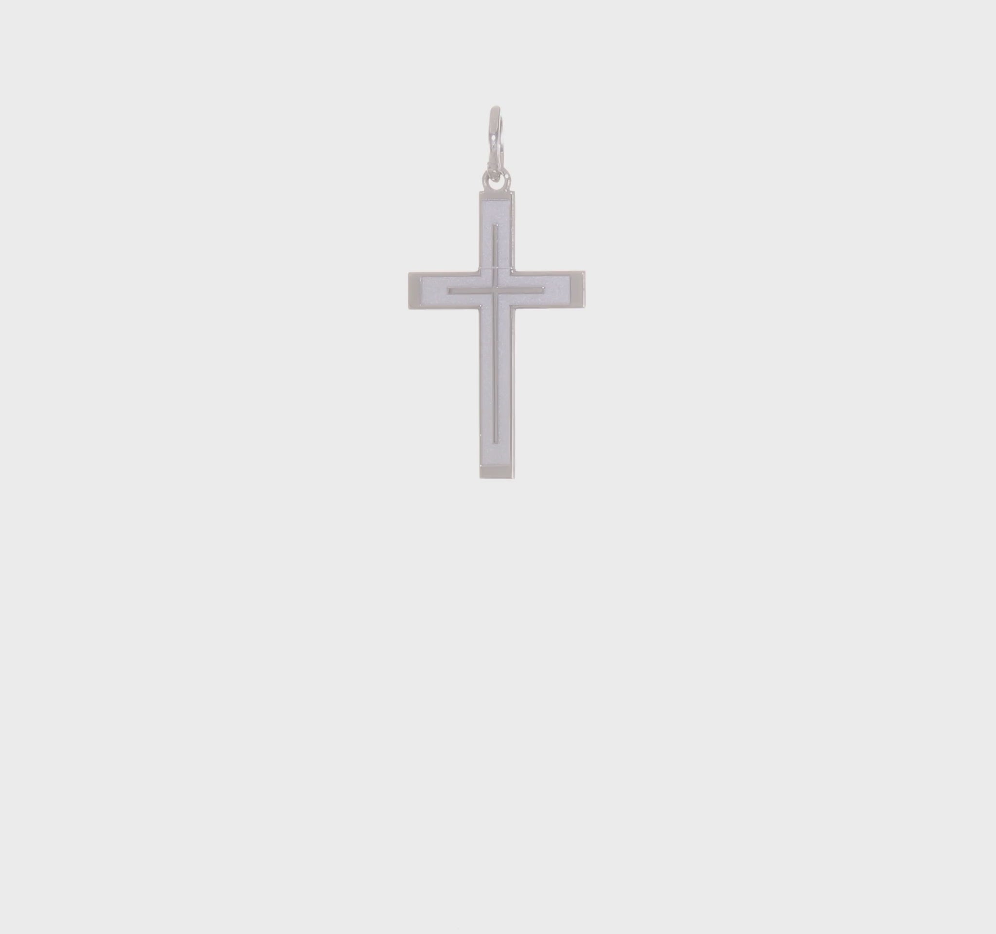 Sterling Silver Laser Cut Cross Pendant – Medium Size 360-Degree Video