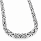 White gold Byzantine necklace, close-up of the links