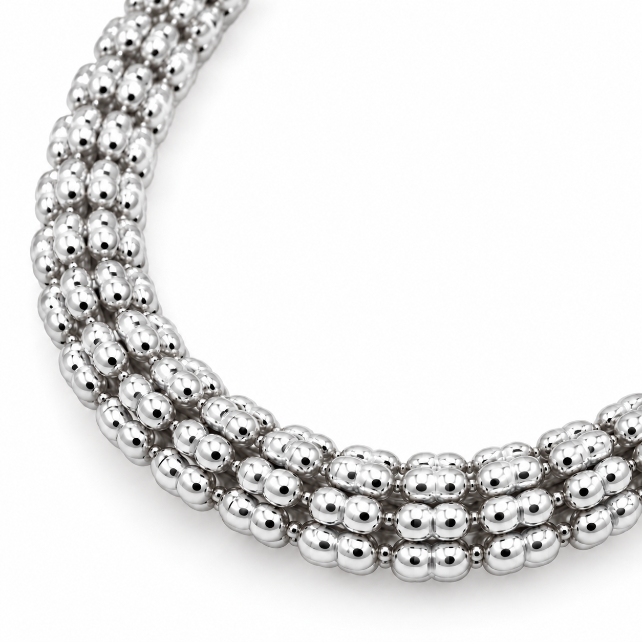 10K white gold diamond-cut rolo link chain, detail view