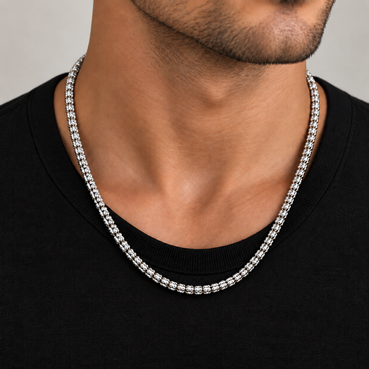 10K white gold diamond-cut rolo link chain, alternate view
